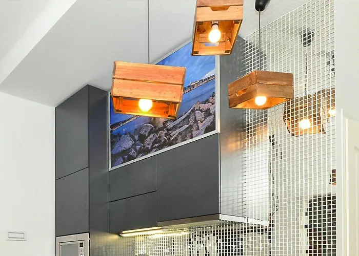 Daylight Apartment, The Location