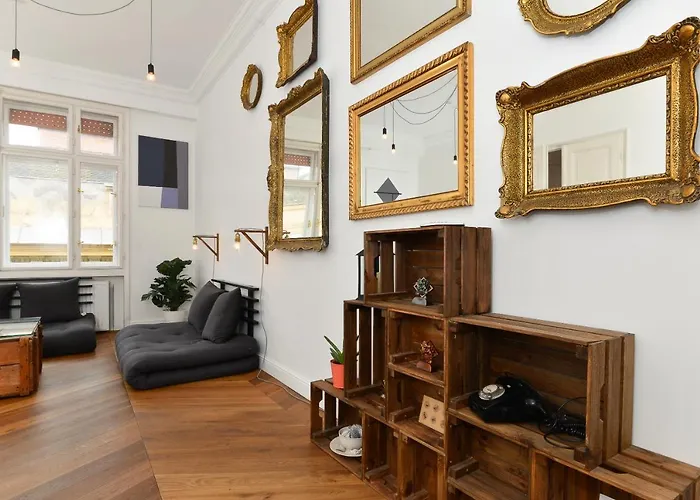 Apartament Daylight Apartment, The Location