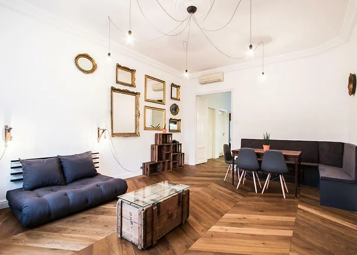 Daylight Apartment, The Location