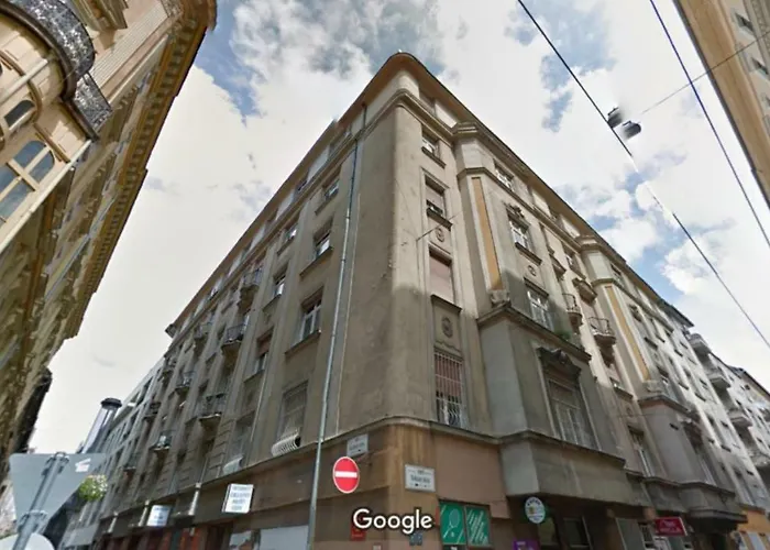 Daylight Apartment, The Location * Budapest