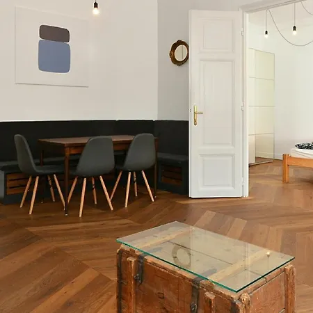 Apartamento Daylight Apartment, The Location Budapest
