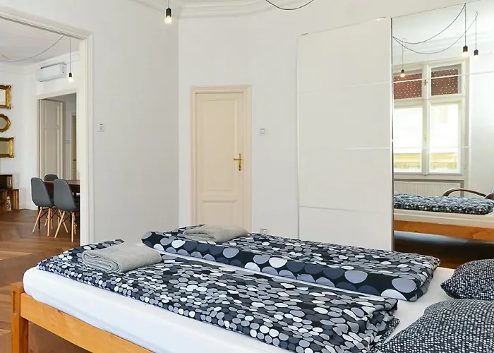Daylight Apartment, The Location *