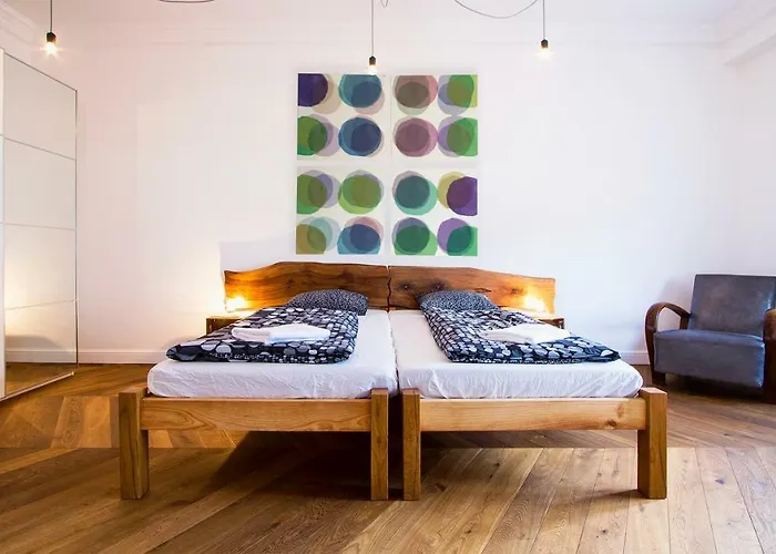 Daylight Apartment, The Location